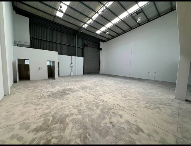 624M² WAREHOUSE TO LET IN NORTH RIDING